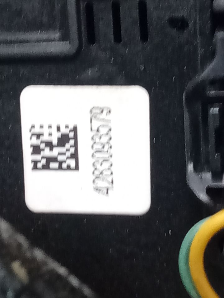 Part image 7