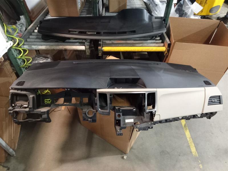 2013 Toyota SIENNA Air Bag