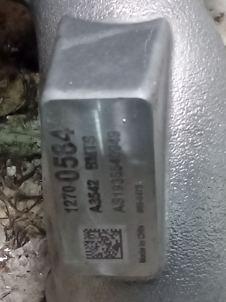 Part image 6