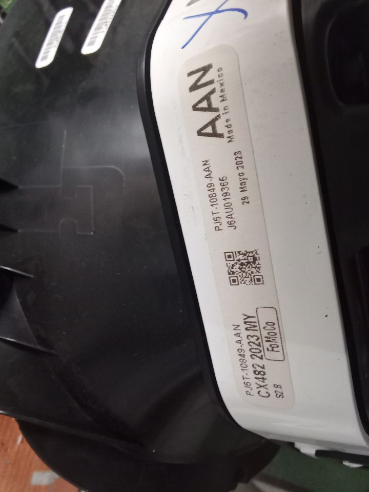 Part image 4