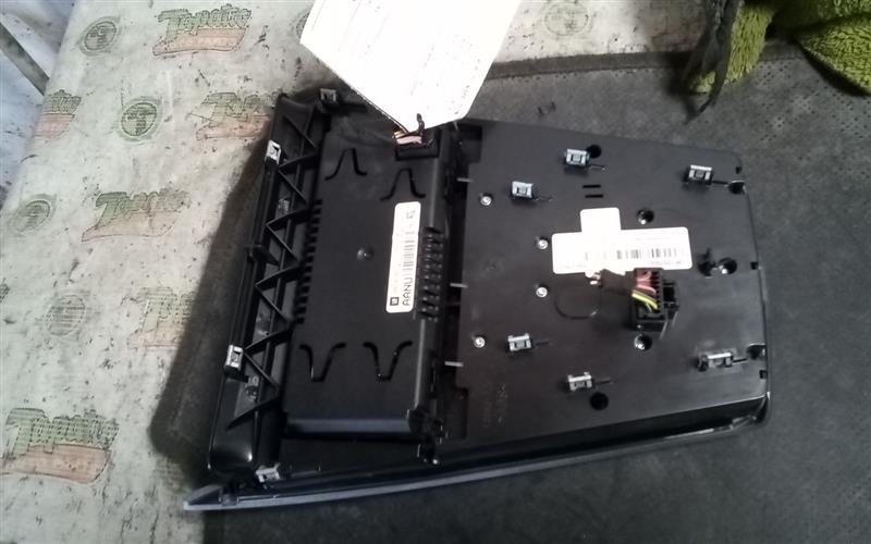 Used 2010 General Motors TERRAIN satellite receiver (opt U2K) - Stock #A10160