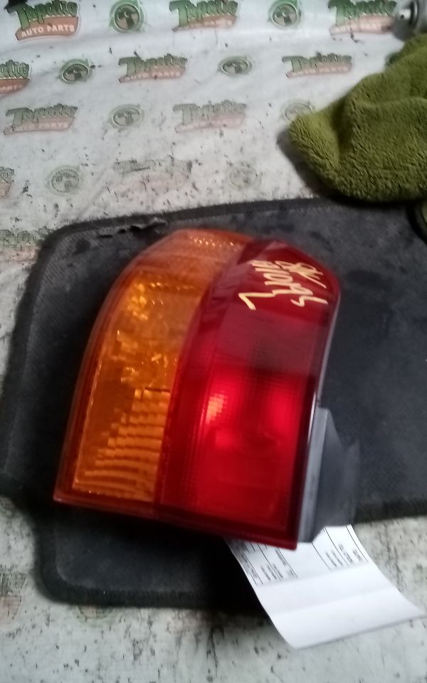 2004 Honda ODYSSEY Tail Lamp