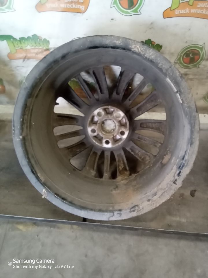 Part image 5