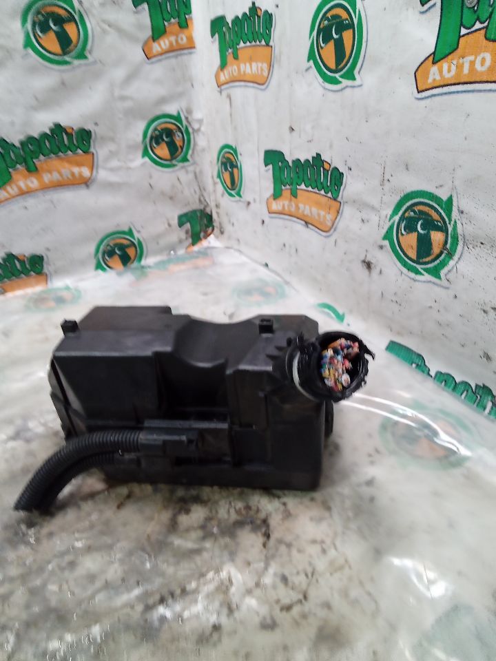 Part image 8