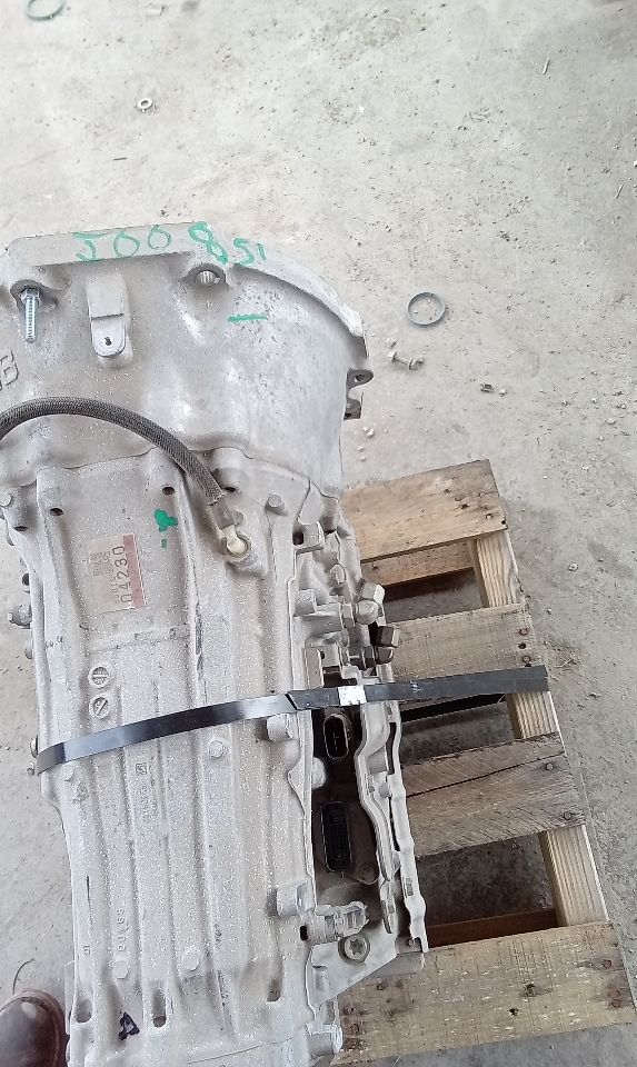 Part image 8