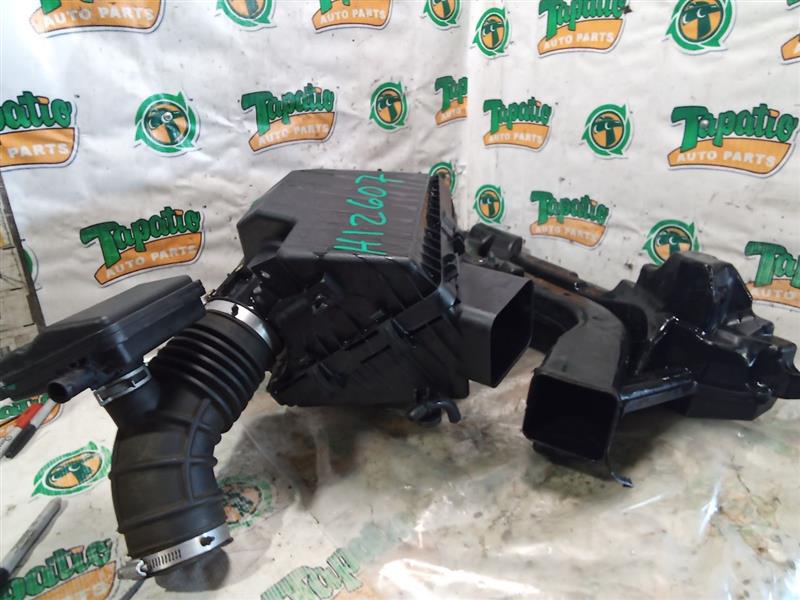 Part image 11