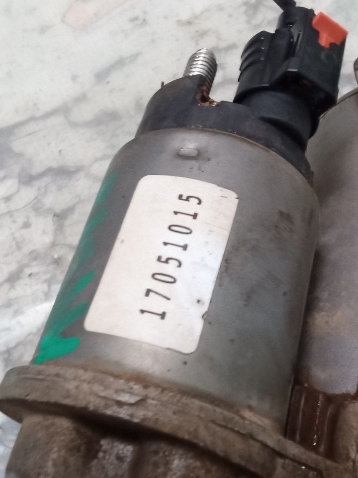 Part image 7