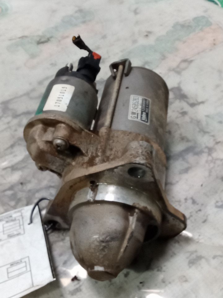 Part image 8