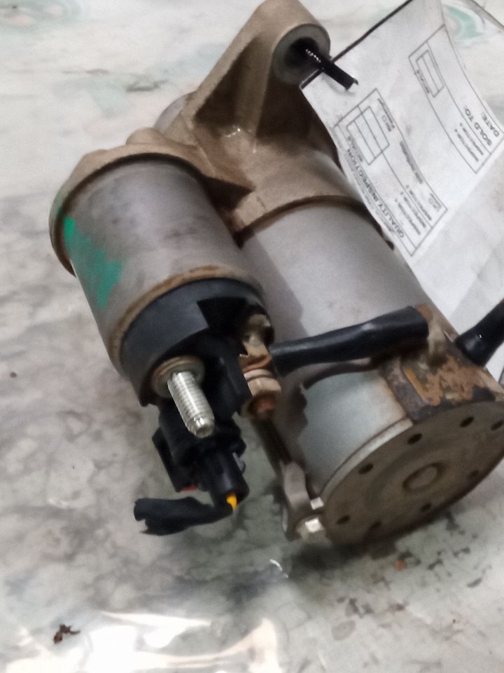 Part image 10