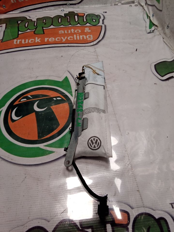 2014 Volkswagen PASSAT Air Bag
