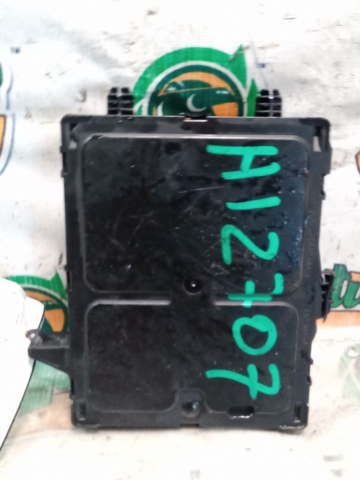 Part image 6