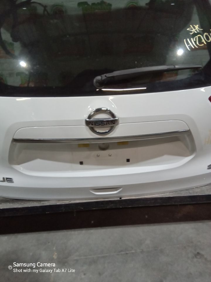 Part image 3