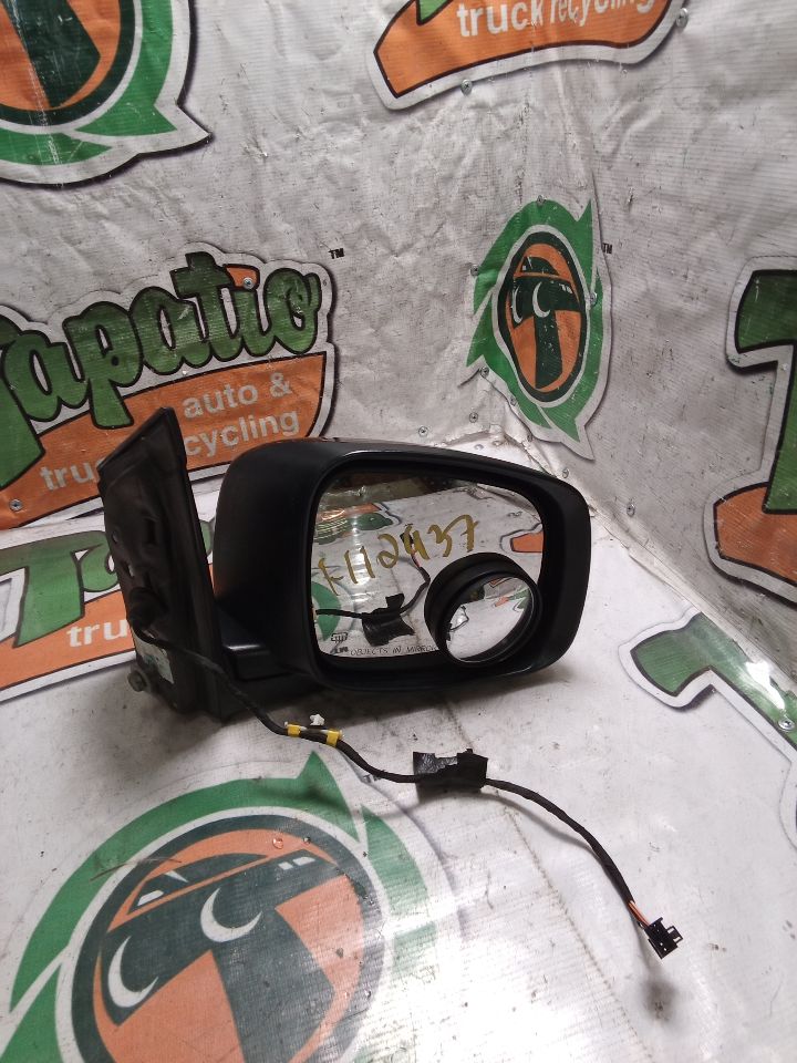 Used 2018 Chrysler CARAVAN Side View Mirror - Stock #H12937