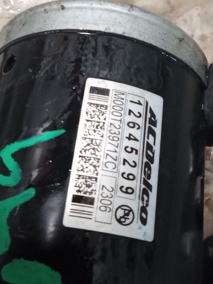 Part image 6