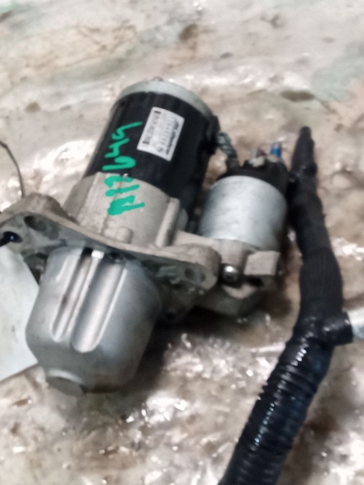 Part image 7