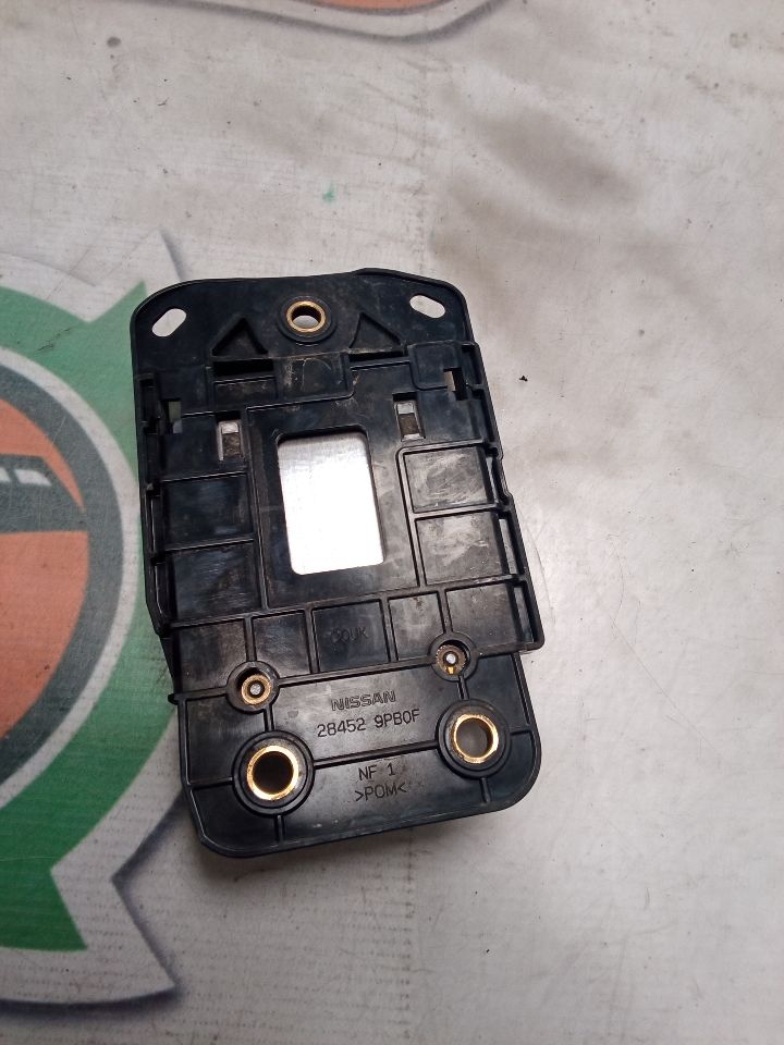 Part image 3