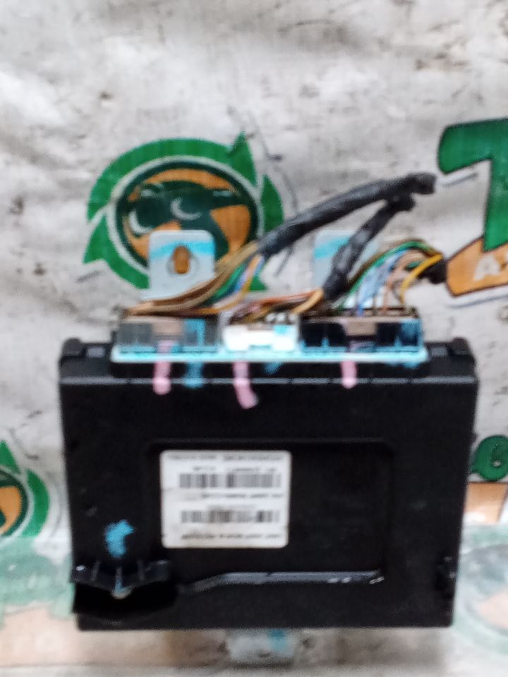 Part image 9