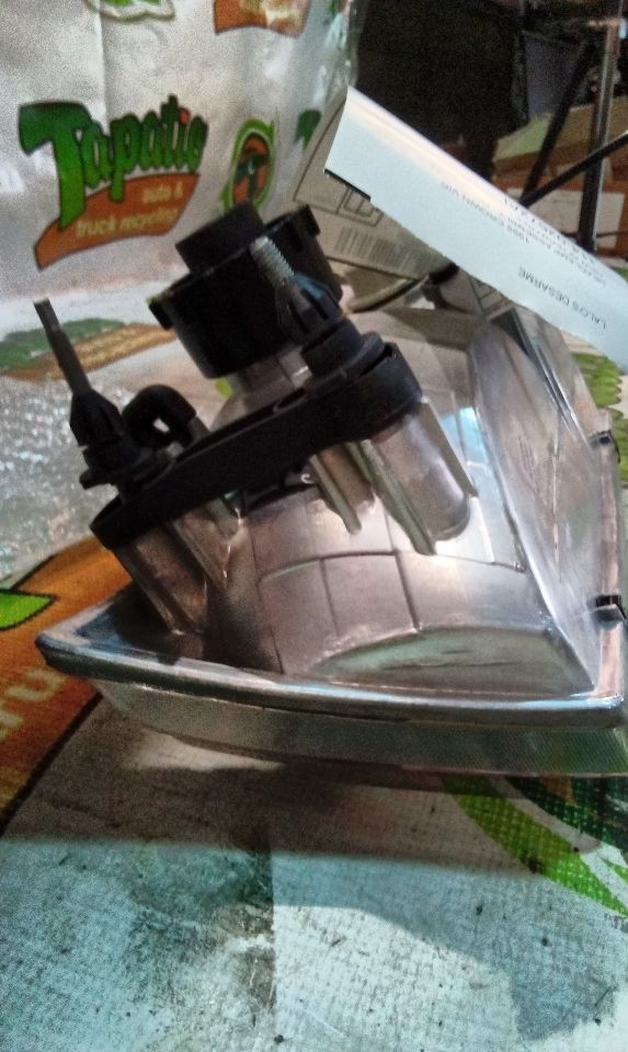 Part image 7