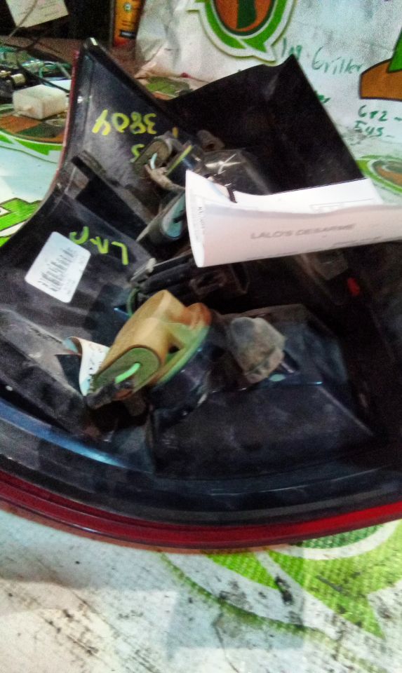Part image 11