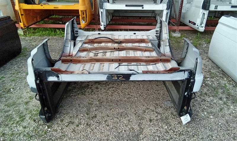 2005 Ford FORD F150 PICKUP Pickup Box