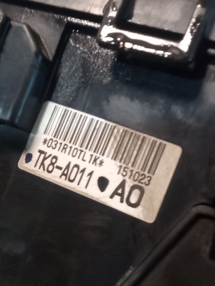 Part image 7