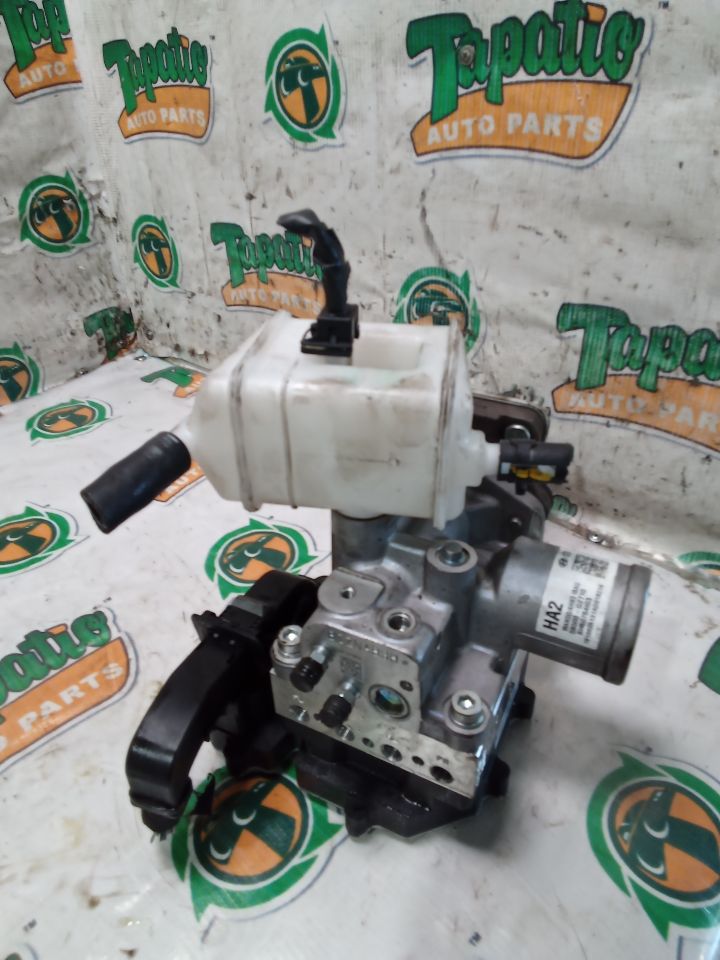Part image 13