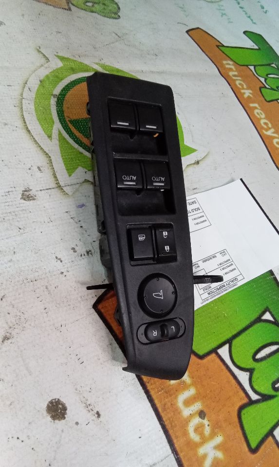 Part image 14