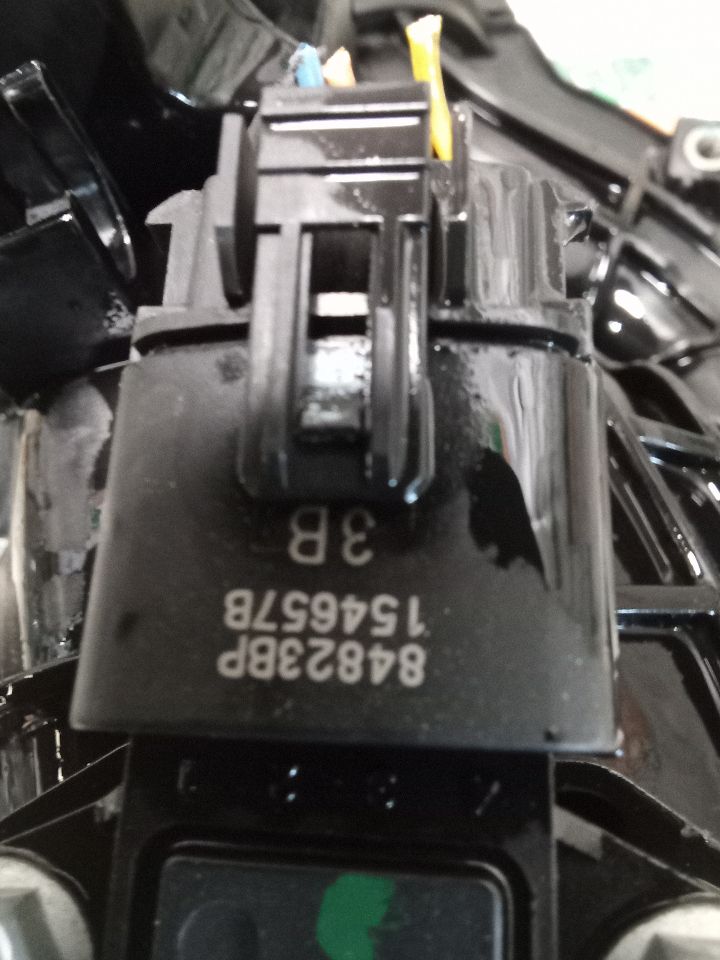Part image 8