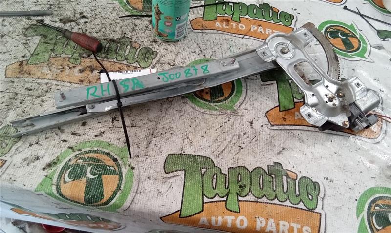 2002 Ford EXCURSION Door Window Reg, Fr