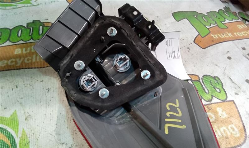 Part image 7