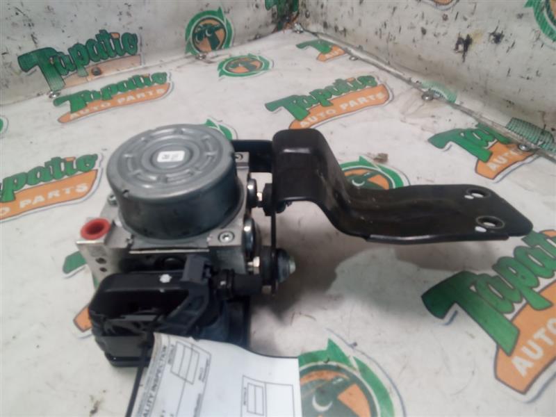 Part image 11