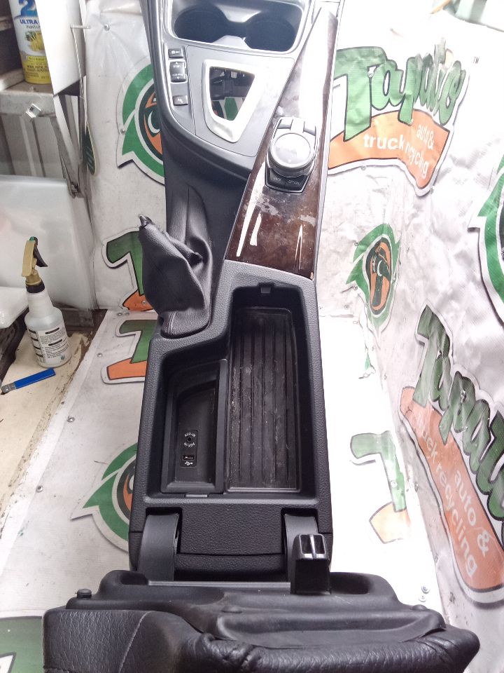 Part image 7