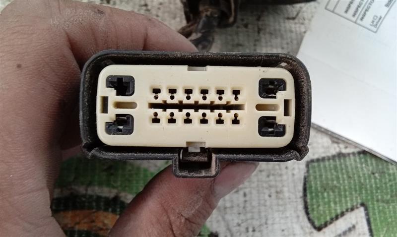 Part image 17