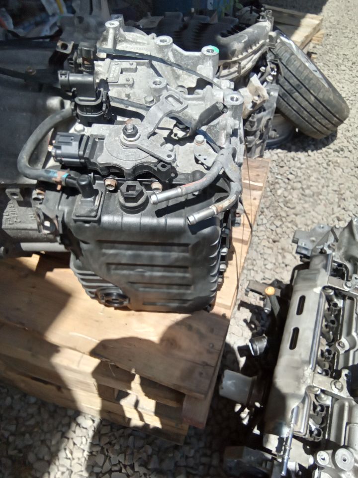 Part image 8