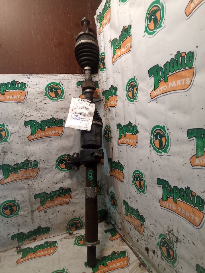 2014 Kia SORENTO Axle Shaft