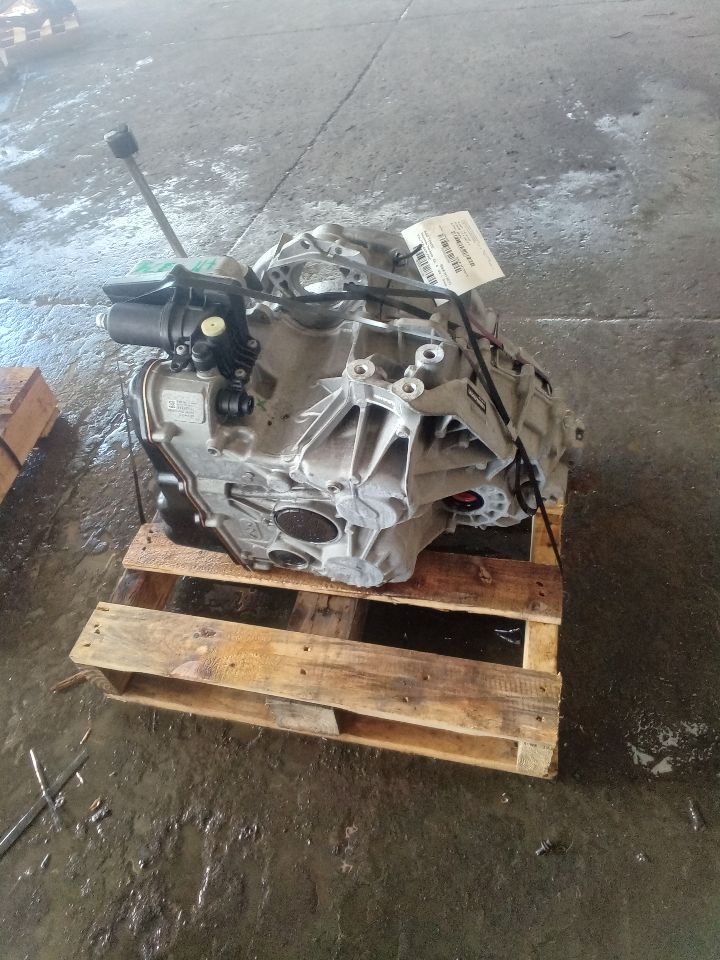 Part image 3
