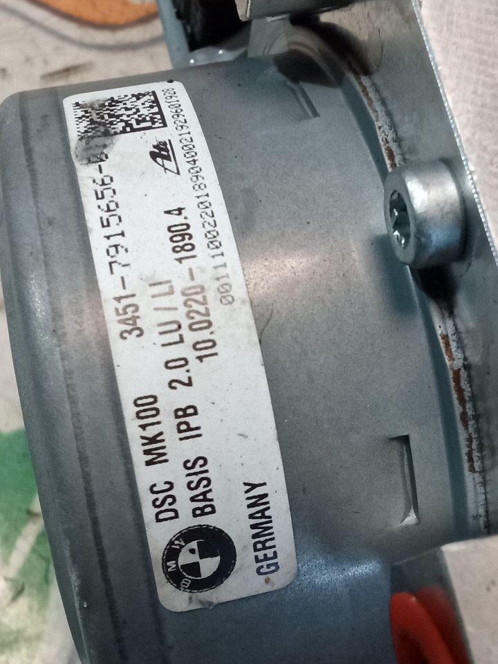 Part image 4