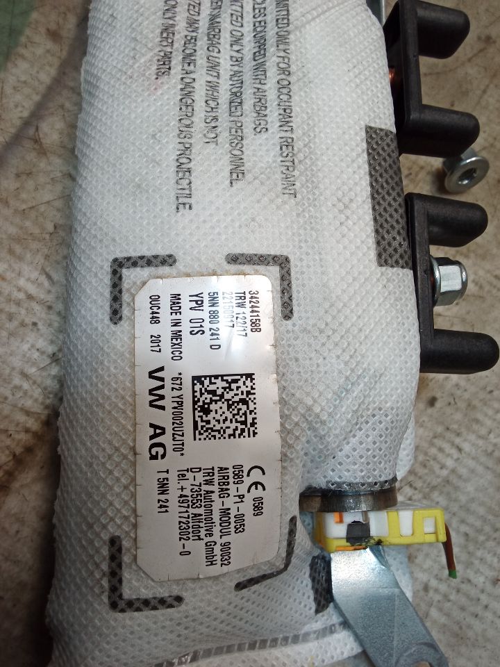 Part image 3