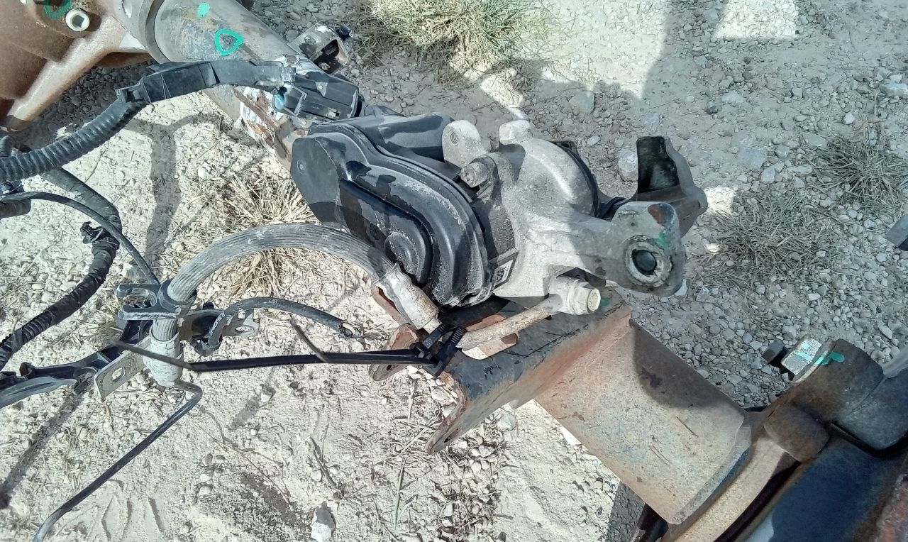 Part image 15