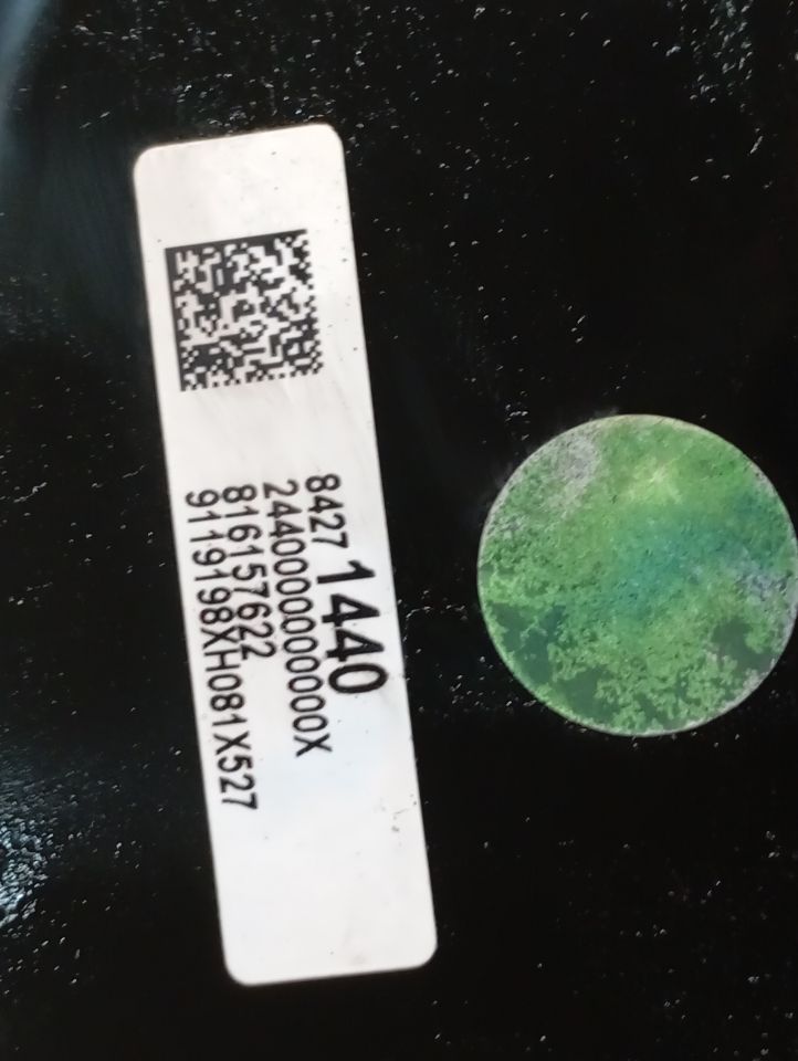 Part image 7