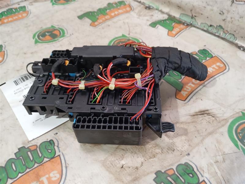 Part image 3