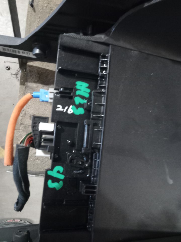 Part image 5