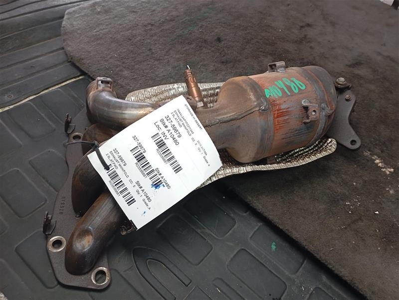 2015 Nissan ALTIMA Exhaust Manifold