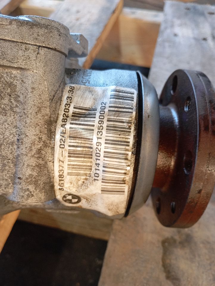 Part image 8