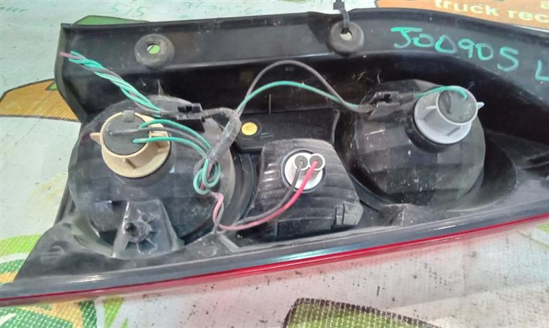 Part image 10