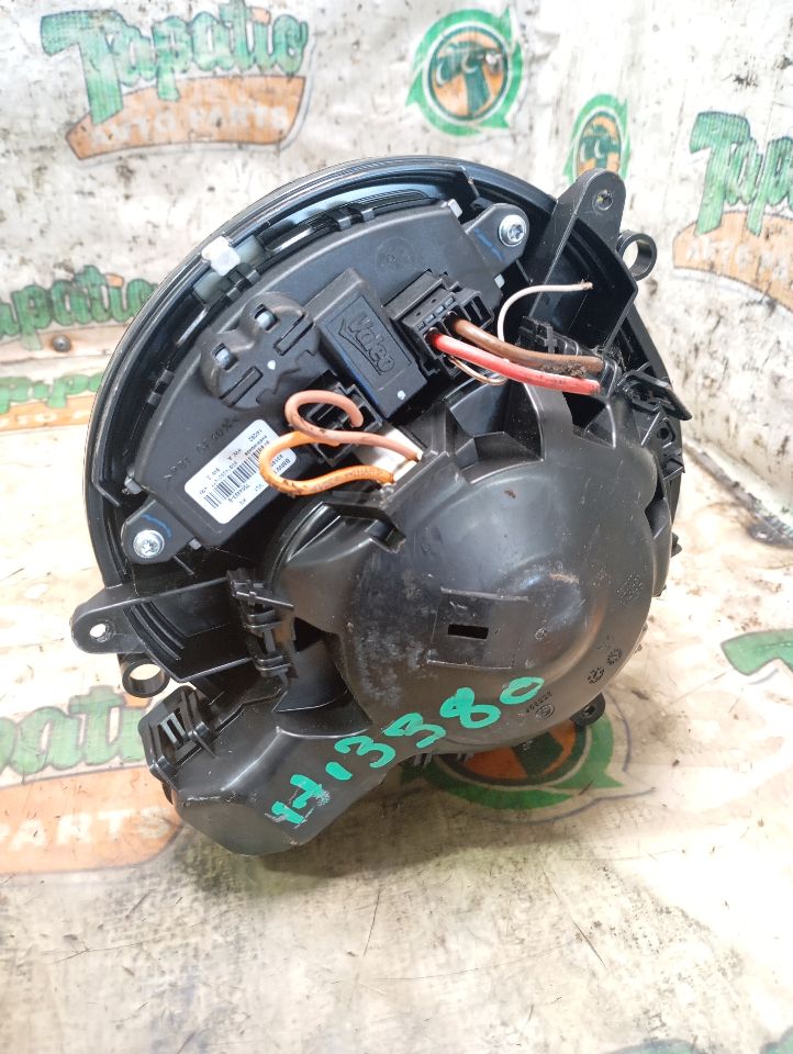 Part image 4