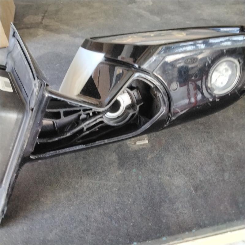 Part image 7