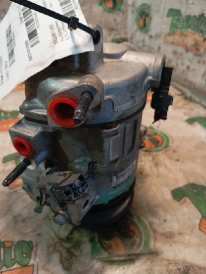 Part image 8