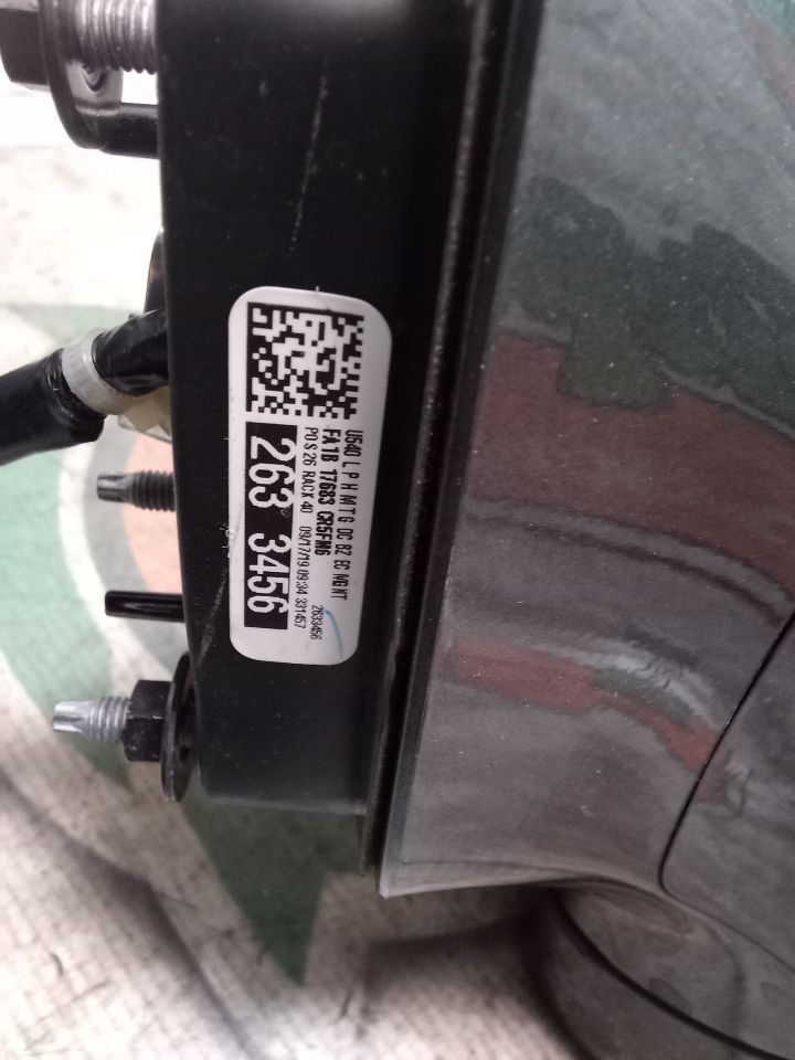 Part image 4