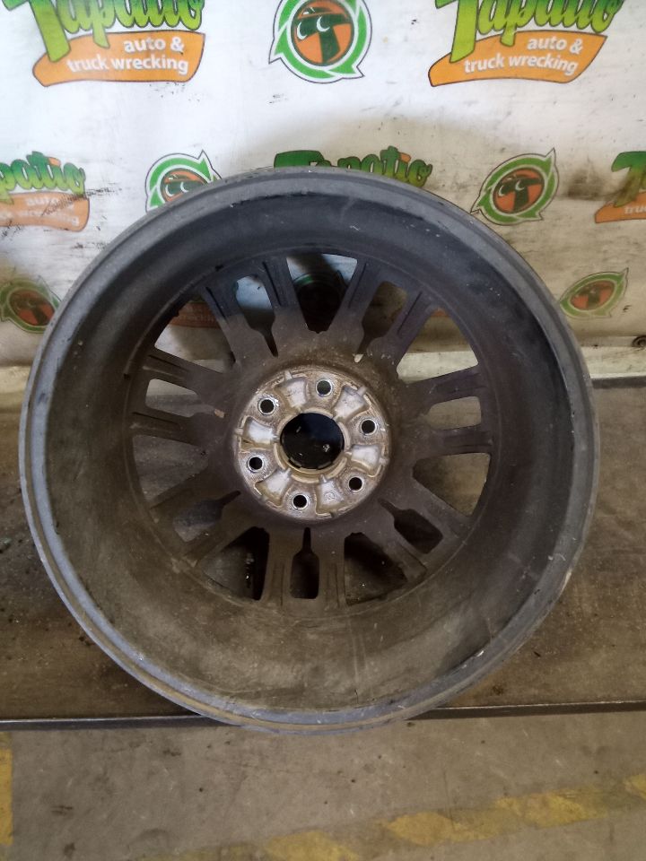 Part image 2